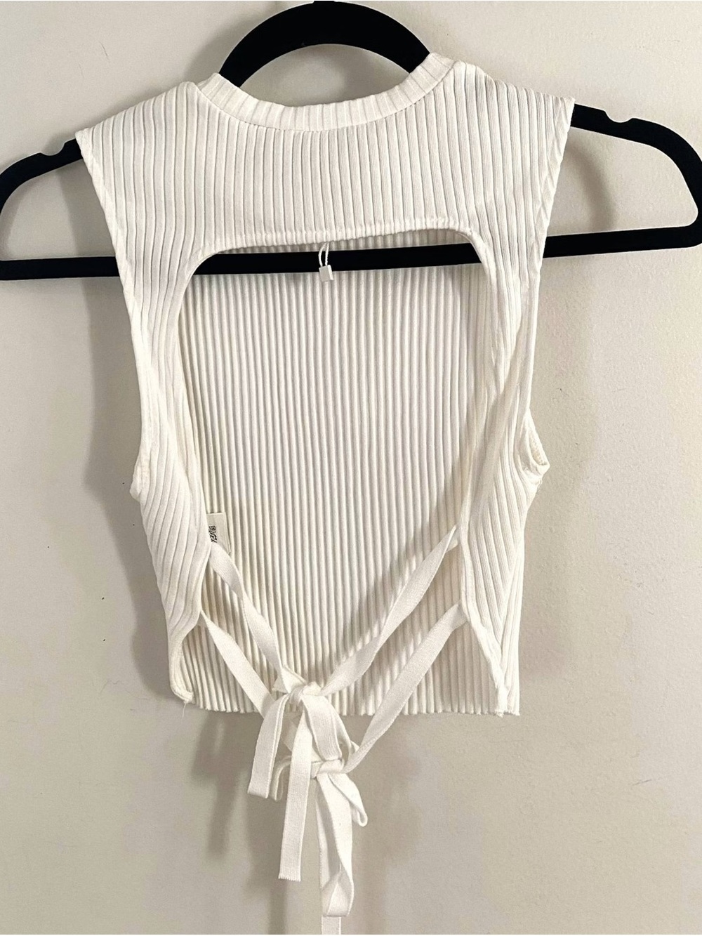 Zara White Ribbed Open-Back Tie-Back Crop Top